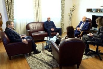 Felten: Država da postavi okvire za fer politiku među partnerima Felten: Država da postavi okvire za fer politiku među partnerima