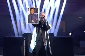 Sanremo: Reper podsjetio na neonacističku prošlost zamjenika ministra, RAI se ograđuje od njegovog postupka Sanremo: Reper podsjetio na neonacističku prošlost zamjenika ministra, RAI se ograđuje od njegovog postupka