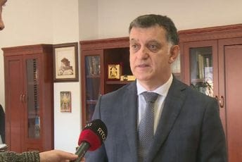 Komnenović: Poljuljana je bezbjednosna situacija u Tivtu