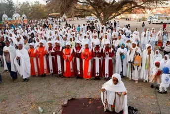 Raskol u pravoslavnoj crkvi doveo do haosa: Ima i mrtvih, vlast blokirala društvene mreže Raskol u pravoslavnoj crkvi doveo do haosa: Ima i mrtvih, vlast blokirala društvene mreže
