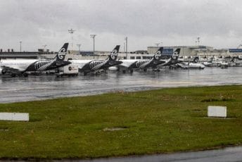 Stiže ciklon, prijete velike poplave, otkazani letovi na Novom Zelandu Stiže ciklon, prijete velike poplave, otkazani letovi na Novom Zelandu