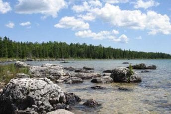 Američka vojska oborila još jedan leteći objekat, ovog puta iznad jezera Hjuron Američka vojska oborila još jedan leteći objekat, ovog puta iznad jezera Hjuron