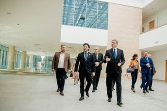 Abazović: Vidio sam izjavu predsjednice Moldavije, malo je to grubo zvučalo Abazović: Vidio sam izjavu predsjednice Moldavije, malo je to grubo zvučalo