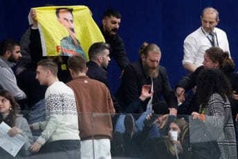 Kurdski aktivisti prekinuli raspravu u Evropskom parlamentu, poslanici otišli Kurdski aktivisti prekinuli raspravu u Evropskom parlamentu, poslanici otišli