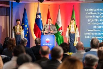 Đurović: Želimo da turizam u Crnoj Gori živi 365 dana Đurović: Želimo da turizam u Crnoj Gori živi 365 dana