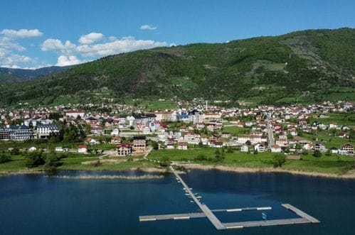 Plav: Tinejdžera terete da je tokom jedne noći ukrao dva auta