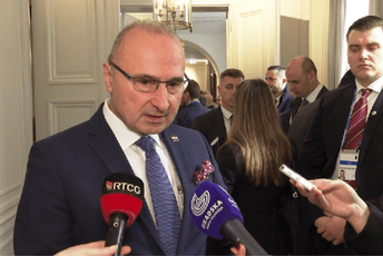 Crnoj Gori treba vlast koja će stabilizovati političke prilike