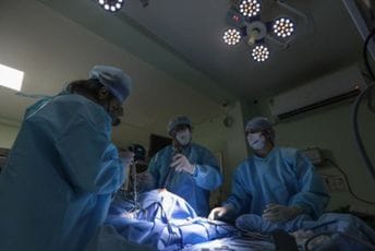 Velika prevara rumunskih ljekara: Vadili pejsmejkere iz tijela pokojnika, davali pogrešne ljekove kako bi pogoršali stanje Ilustracija