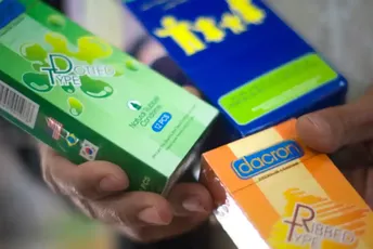 "To je zavjera Zapada": U Avganistanu sad zabranjuju i korišćenje kontraceptivnih sredstava "To je zavjera Zapada": U Avganistanu sad zabranjuju i korišćenje kontraceptivnih sredstava