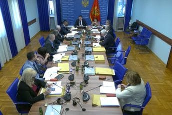 Svi bi da unaprijede rad Sudskog savjeta: Saslušani Ćupić, Darmanović, Strugar i Drobnjak Svi bi da unaprijede rad Sudskog savjeta: Saslušani Ćupić, Darmanović, Strugar i Drobnjak