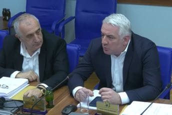 Vučurović: SPC je najveća duhovna snaga, ona je sada svoja na svome Vučurović: SPC je najveća duhovna snaga, ona je sada svoja na svome