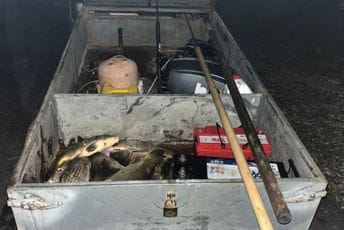 Uhapšene dvije osobe zbog krivolova: Zaplijenjeno 100 kg ribe, akumulatori... Uhapšene dvije osobe zbog krivolova: Zaplijenjeno 100 kg ribe, akumulatori...