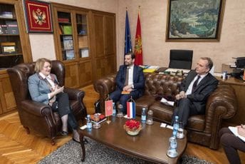 Bošnjak: Crna Gora je čvrsto na putu ka Evropskoj uniji Bošnjak: Crna Gora je čvrsto na putu ka Evropskoj uniji