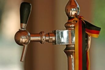 Radnici njemačkih pivara u štrajku, traže povišicu Radnici njemačkih pivara u štrajku, traže povišicu