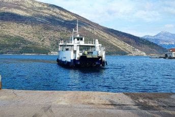Autobusi i teretna vozila i dalje ne mogu trajektom, put kroz Dobrilovinu još uvijek neprohodan