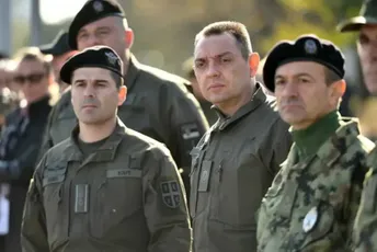 Vučićev specijalac opet u Crnoj Gori: Goran Colić na tajnom zadatku Vučićev specijalac opet u Crnoj Gori: Goran Colić na tajnom zadatku