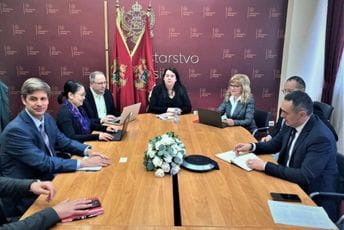 Damjanović sa čelnicima Svjetske banke: Definisani ključni koraci i aktivnosti koje treba sprovesti u narednom periodu Damjanović sa čelnicima Svjetske banke: Definisani ključni koraci i aktivnosti koje treba sprovesti u narednom periodu