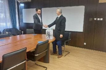 Matijašević: Imam 350 hiljada potpisa za moju kandidaturu – metafizičkih Matijašević: Imam 350 hiljada potpisa za moju kandidaturu – metafizičkih