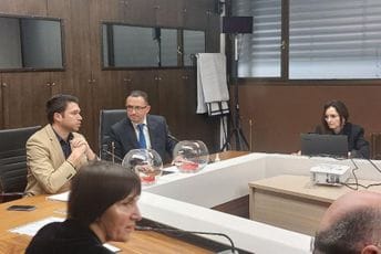 Rok za predaju izbornih lista ističe u ponoć Rok za predaju izbornih lista ističe u ponoć