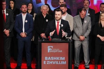 Dukaj: Građani Tuzi podržali ujedinjenje Malesije, hvala im 4.282 puta! Dukaj: Građani Tuzi podržali ujedinjenje Malesije, hvala im 4.282 puta!