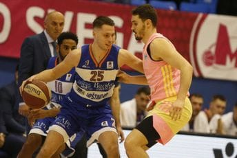 Mornar poražen od Mege Mornar poražen od Mege