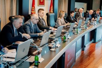 Niz novih imenovanja: Vlada i danas dijelila funkcije, ali i razrješavala Niz novih imenovanja: Vlada i danas dijelila funkcije, ali i razrješavala