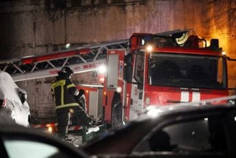 Požar u Moskvi: Vatra buknula u zgradi ruskog ministarstva policije Požar u Moskvi: Vatra buknula u zgradi ruskog ministarstva policije