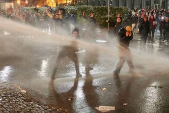 Gruzijski parlament odbacio zakon o „stranim agentima“ koji je izazvao krizu Gruzijski parlament odbacio zakon o „stranim agentima“ koji je izazvao krizu