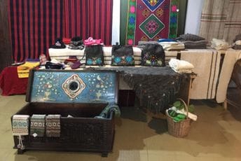 Očuvanje tradicije durmitorskog kraja: Otvorena Osmomartovska izložba ručne radinosti Očuvanje tradicije durmitorskog kraja: Otvorena Osmomartovska izložba ručne radinosti