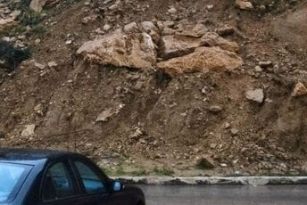 Opasnost od klizišta u Ulcinju: Dežurne službe prate situaciju Opasnost od klizišta u Ulcinju: Dežurne službe prate situaciju