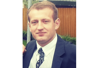 Husović: Glas dajemo čovjeku koji je sačuvao mir, vojvode koje se diče državljanstvima drugih zemalja nemaju šta da traže na našim vratima Husović: Glas dajemo čovjeku koji je sačuvao mir, vojvode koje se diče državljanstvima drugih zemalja nemaju šta da traže na našim vratima