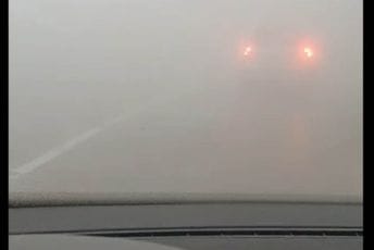 Oprezno preko Brajića: Gusta magla od Cetinja prema Budvi Oprezno preko Brajića: Gusta magla od Cetinja prema Budvi