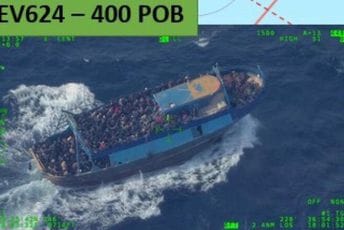 U opasnosti više od 1.000 ljudi: U toku velika akcija italijanske obalske straže u Sredozemnom moru U opasnosti više od 1.000 ljudi: U toku velika akcija italijanske obalske straže u Sredozemnom moru