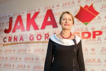 Umjesto Vuksanović-Stanković: Anđelić nova poslanica SDP-a u Skupštini Umjesto Vuksanović-Stanković: Anđelić nova poslanica SDP-a u Skupštini