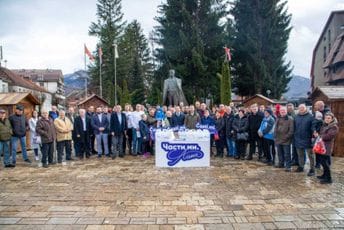 Bečić: Prema magičnoj formulaciji DPS-a oni imaju pravo na pljačku jer su "patriote" Bečić: Prema magičnoj formulaciji DPS-a oni imaju pravo na pljačku jer su "patriote"