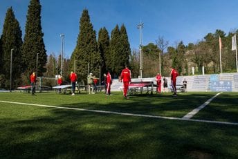 Za šest stadiona u Podgorici: Glavni grad poklonio tekbol stolove fudbalskim niželigašima Za šest stadiona u Podgorici: Glavni grad poklonio tekbol stolove fudbalskim niželigašima