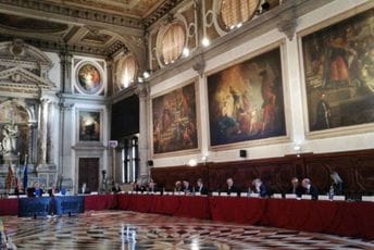 Venecijanska komisija traži dodatni rad na Zakonu o Sudskom savjetu i sudstvu Venecijanska komisija traži dodatni rad na Zakonu o Sudskom savjetu i sudstvu
