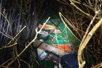 Skadarsko jezero: U krivolovu uhvaćena jedna osoba, zaplijenjeno oko 50 kilograma ribe, metalno plovilo, tri akumulatora... Skadarsko jezero: U krivolovu uhvaćena jedna osoba, zaplijenjeno oko 50 kilograma ribe, metalno plovilo, tri akumulatora...