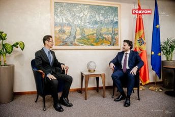 Abazović-Fan Kun: Značajan prostor za unapređenje saradnje između Crne Gore i Kine Abazović-Fan Kun: Značajan prostor za unapređenje saradnje između Crne Gore i Kine