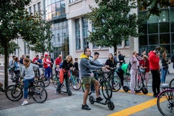 Podgorica na dva točka: Javni poziv za dodjelu subvencija za kupovinu bicikala i električnih trotineta Podgorica na dva točka: Javni poziv za dodjelu subvencija za kupovinu bicikala i električnih trotineta