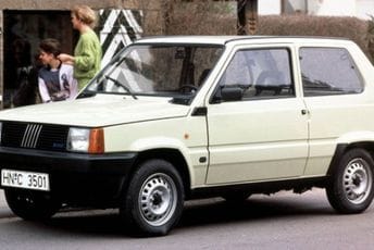 Isključen iz saobraćaja zbog prekoračenja brzine: Penzioner "jurio tjuniranom" Pandom 40 na sat Ilustracija