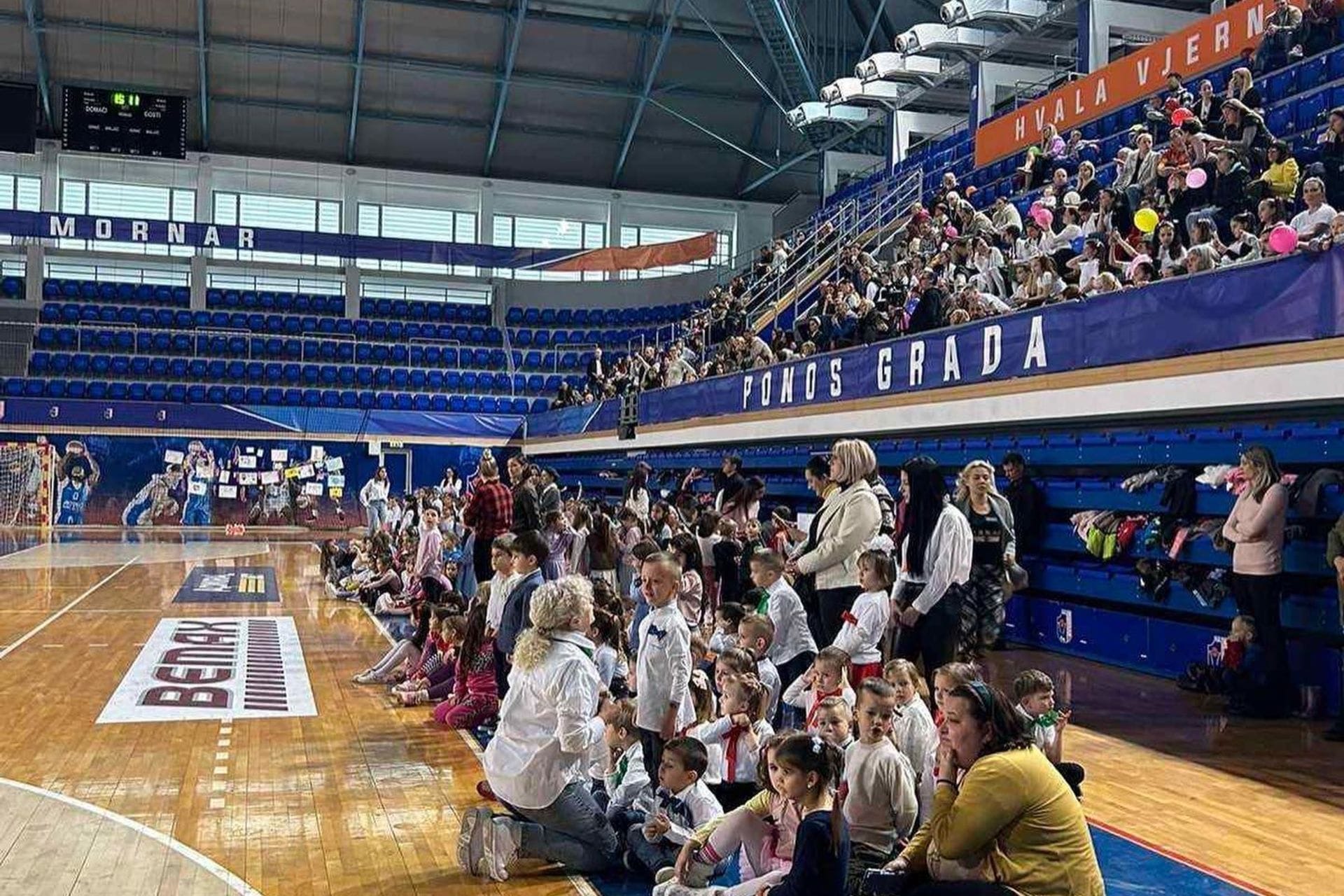Fotografija 1: Nenezić: Poštujemo različitosti