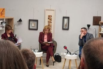 Veče posvećeno Mladenu Lomparu u Podgorici: Gospodar riječi, ljubavnik istorije Veče posvećeno Mladenu Lomparu u Podgorici: Gospodar riječi, ljubavnik istorije