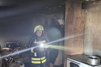 Ugašen požar u kući u Nikšiću Ugašen požar u kući u Nikšiću