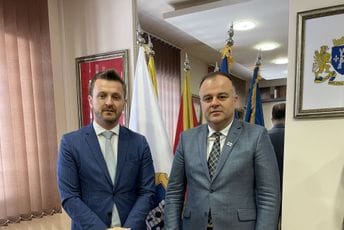 Dukaj: Kad lokalne samouprave preuzmu ulogu u uvođenju promjena, doći će do razvoja elektronskih usluga i drugih povoljnosti za građane Dukaj: Kad lokalne samouprave preuzmu ulogu u uvođenju promjena, doći će do razvoja elektronskih usluga i drugih povoljnosti za građane