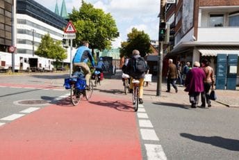 Grad nevjerovatnog šarma: Aerodrom na 10 minuta, a biciklom možete svuda Grad nevjerovatnog šarma: Aerodrom na 10 minuta, a biciklom možete svuda