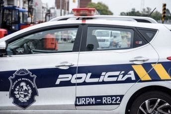 Dva državljanina CG uhapšena u Urugvaju: 400 kila kokaina iz Bolivije trebalo da transportuju u Evropu Dva državljanina CG uhapšena u Urugvaju: 400 kila kokaina iz Bolivije trebalo da transportuju u Evropu