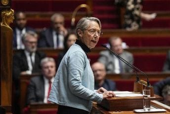 Premijerka Francuske ne odustaje od penzione reforme Premijerka Francuske ne odustaje od penzione reforme