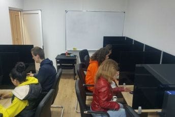 UMHCG: Omogućiti unapređenje digitalnih vještina kod osoba sa invaliditetom UMHCG: Omogućiti unapređenje digitalnih vještina kod osoba sa invaliditetom