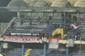 Stigli su i navijači Srbije, svi su iz - Crne Gore Stigli su i navijači Srbije, svi su iz - Crne Gore